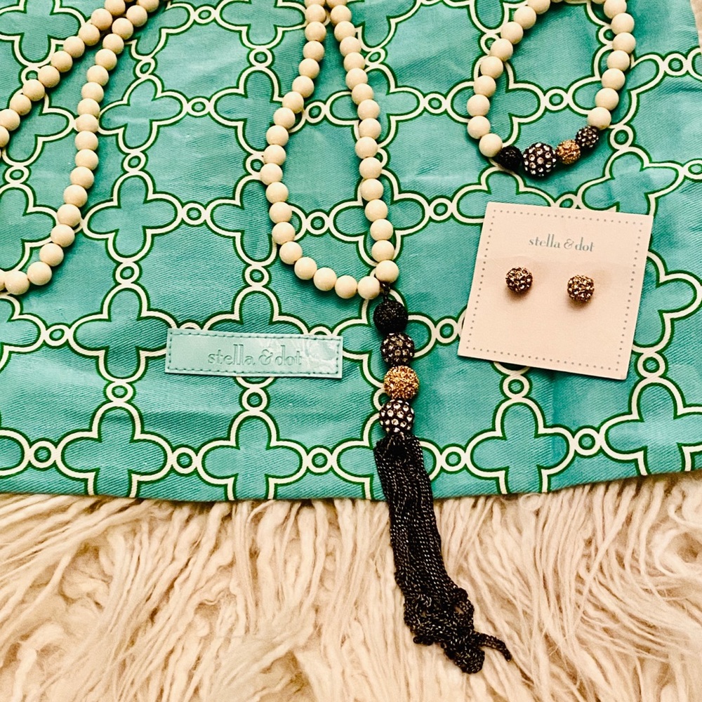 Stella & Dot revival tassel necklace
